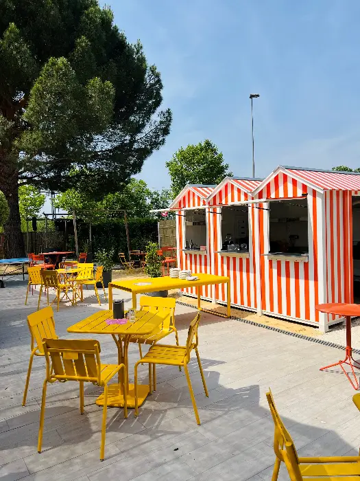 GuinguetteLaPistochePullmanToulouseAirport1@KevinSpadafora - Les indiscretions