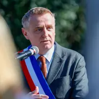 Sébastien Cote, alerte sur l&rsquo;explosion des commerces de façade
