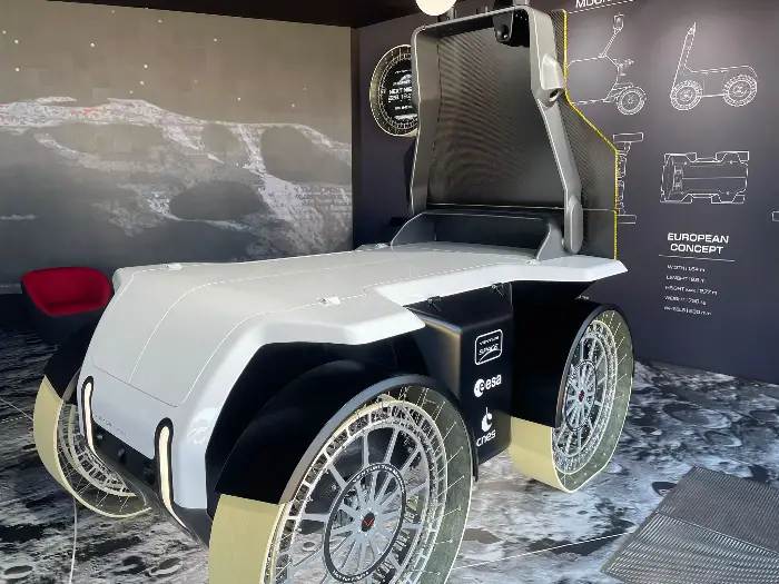 Le Rover Mona Luna de Venturi Space doit résister aux températures extrêmes du Pôle Sud de la Lune. ©Jules Mestre