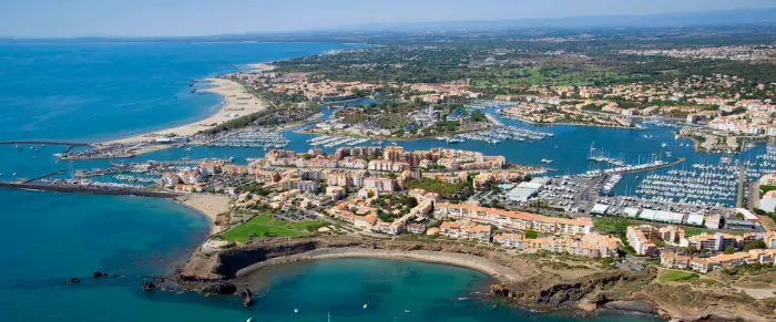 cap d agde - Les indiscretions