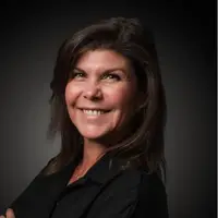 Caroline Félix, Colliers