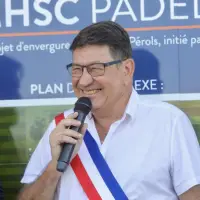 Jean-Pierre Rico, tacle glissé vers Delafosse 