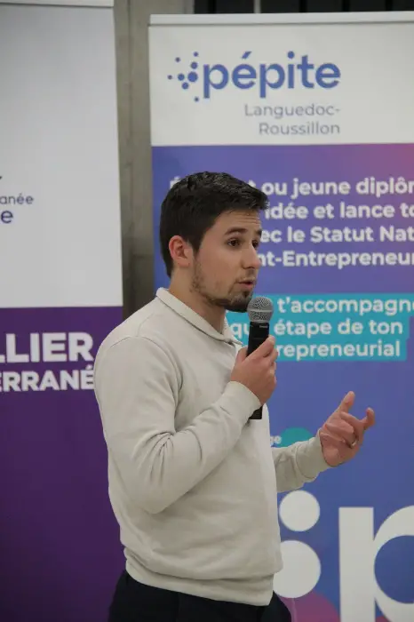 Elian Jeulin lors de son Pitch pour le concours national Pépite.
