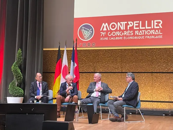 Entre deepfakes et désinformation, quelle place pour la diplomatie ? 5 - Les indiscretions JCE diplomatie