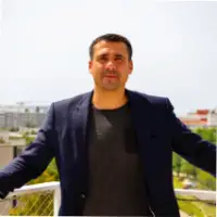 Ludovic Liron, du ballon au béton
