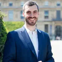 Clément Molizon, Avere France